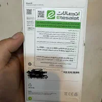 ایفون ۱۶ سفید