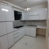 واحد ۸۰متری طبقه اول/صفر تاصد بازسازی/فلاحی/آزاده