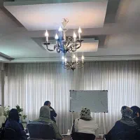 خودت باش ، متفاوت باش ، موفق باش