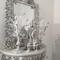 آینه و شمعدان