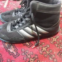 کتونی کشتی شماره ۴۲اصلاکارنکرده