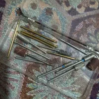 لوازم کاشت ناخن فروشی