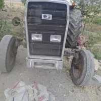 تراکتور مدل ۷۰ موتوری سالم لاستیک ضعیف