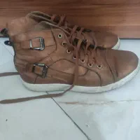 کفش و کتونی