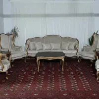 مبل نیمه سلطنتی نو و بدون استفاده