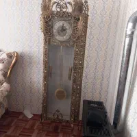 ساعت. ایستاده وبوفه