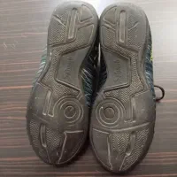 کتانی ورزشی سالنی سایز 39|کیف، کفش، کمربند|اسلام‌شهر, شهرک مهدیه|دیوار
