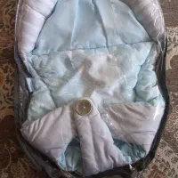 آغوشی نوزاد