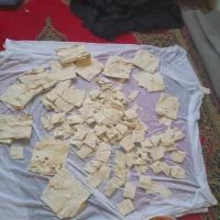نان شیرین