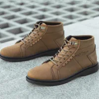 نیم بوت مردانه