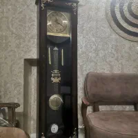 ساعت ایستاده در حد نو