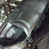 کفش|کیف، کفش، کمربند|ایرانشهر, |دیوار