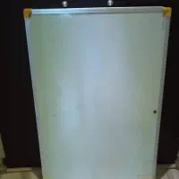 برد دیواری سفید