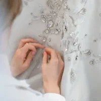 استخدام خیاط حضوری پیراهن شب و عروس زنانه|استخدام صنعتی، فنی، مهندسی|تبریز, |دیوار