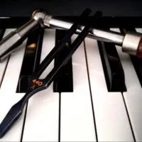 تعمیر،بازسازی و کوک پیانو و انواع کیبورد حرفه ای