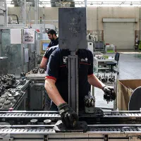 شرکت تولید لوازم یدکی|استخدام صنعتی، فنی، مهندسی|ارومیه, |دیوار