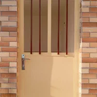 رنگ آمیزی درب وپنجره|خدمات پیشه و مهارت|شوش, |دیوار