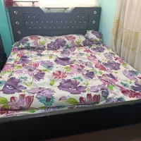 تخت دو نفره