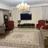 مبل و میز غذا خوری در حد نو