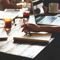 آموزش نویسندگی