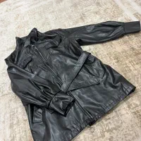 کت چرم عروسکی