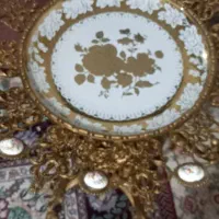 میوه خوری کنار سالنی