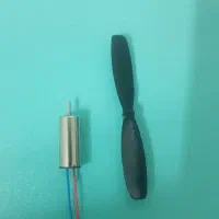 ۴ عدد موتور به همراه بروانه