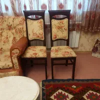 فروش ناهار خوری ۶ نفره،مبل تلفن،پرده،بوفه ،چراغ