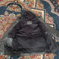 کاپشن|لباس|مشهد, پورسینا|دیوار