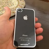 ایفون 4