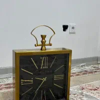 ساعت رو میزی