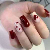 کاشت ناخن و لمینت کاملا رایگان برای نمونه کارم|آرایشگاه و سالن‌های زیبایی|لاهیجان, گلستان|دیوار