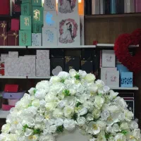 باکس گل مصنوعی