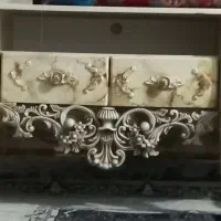 میز تلویزیون در حد نو