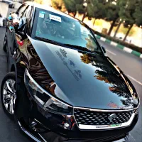 تارا وی V4 اتومات LX خشک صفر . مشکی متالیک ، فوری