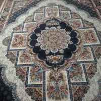 فرش سه در چهار سالم ودر حد نو