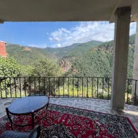 سوییت تک‌خواب مستر ویودار در گردنه حیران