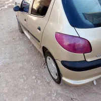 206 مدل 82