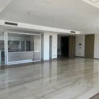 131مـتـر-تـک-واحـدی-سـالـن-پـرده-خـور