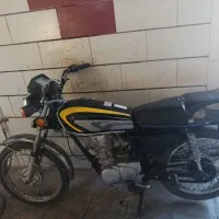 موتورسیکلت‌پارکینگی