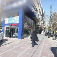 مغازه تجاری ۳۹۰ متری در ونک