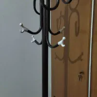 رخت آویز ایستاده