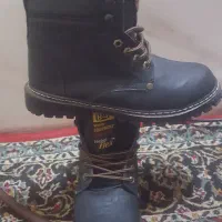 بوت سایز ۴۲