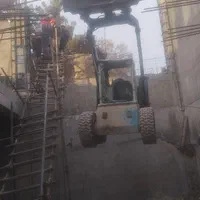 خاکبرداری وگودبرداری بابکت توماس خاور نیسان|خدمات حمل و نقل|مشهد, راه آهن|دیوار