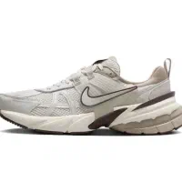 کتونی راحتی V2k  اصل ویتنام