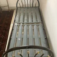 تخت تک نفره