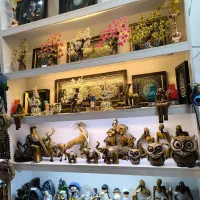 بدلیجات ، مجسمه ، قاب