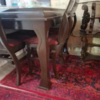 میز ناهار خوری ۴ نفره سالم تمیز