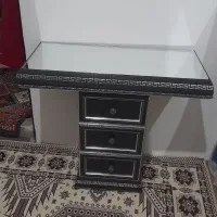 میزآرایشی