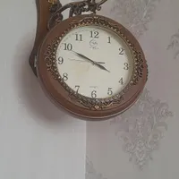 ساعت دیواری  دو طرفه
